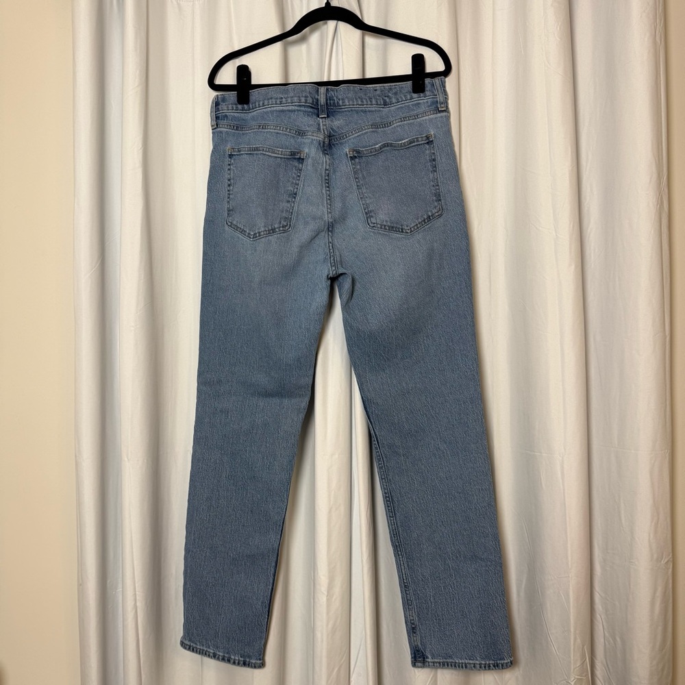 GAP 90s Straight High Rise Jeans Light Wash Stretch Denim Women’s 32 / 14R - Picture 3 of 13
